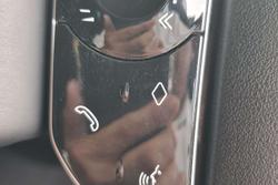 2020 Land Rover Discovery SD6 S