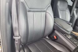 2020 Land Rover Discovery SD6 S