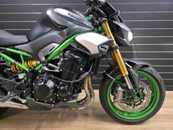 2026 Kawasaki Z900 SE Grey