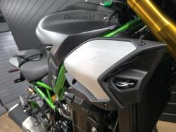 2026 Kawasaki Z900 SE Grey