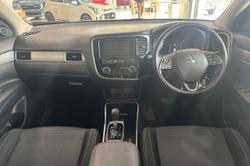 2016 Mitsubishi Outlander LS