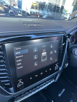 2024 Isuzu D-MAX BLADE