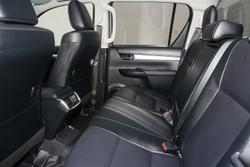 2023 Toyota Hilux SR5