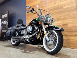 2010 HARLEY-DAVIDSON FLSTC HERITAGE SOFTAIL CLASSIC