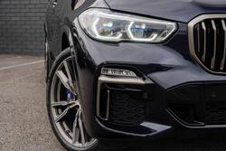 2021 BMW X5 M50i