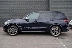 2021 BMW X5 M50i