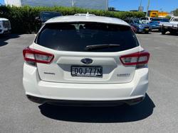 2017 Subaru Impreza 2.0i