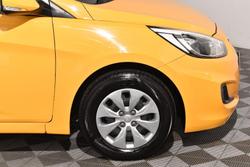 2017 Hyundai Accent Active