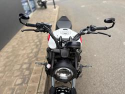 2025 Yamaha XSR700 (MTM660LA)