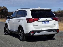 2019 Mitsubishi Outlander LS