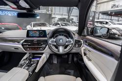 2018 BMW 5 Series 540i M Sport G30 Carbon Black