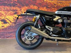 2025 Triumph Speed Twin 1200 RS Speed Twin Black