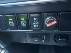 2022 Mitsubishi Triton GLX-R MR MY22 4X4 Dual Range White Diamond