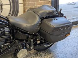 2025 Harley-Davidson Heritage Classic 117 (FLHC) Softail Black