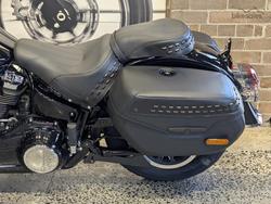 2025 Harley-Davidson Heritage Classic 117 (FLHC) Softail Black