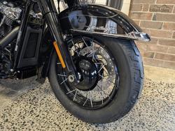 2025 Harley-Davidson Heritage Classic 117 (FLHC) Softail Black