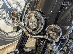 2025 Harley-Davidson Heritage Classic 117 (FLHC) Softail Black