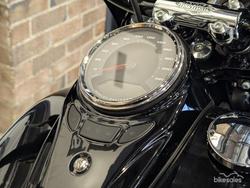 2025 Harley-Davidson Heritage Classic 117 (FLHC) Softail Black