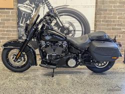2025 Harley-Davidson Heritage Classic 117 (FLHC) Softail Black