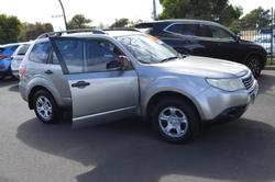 2010 Subaru Forester X