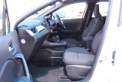 2025 Mitsubishi ASX LS