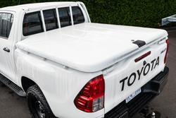 2019 Toyota Hilux SR GUN126R 4X4 Dual Range Glacier White