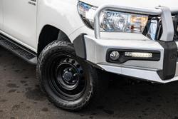 2019 Toyota Hilux SR GUN126R 4X4 Dual Range Glacier White