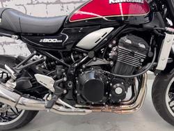 2023 Kawasaki Z900RS (Z900C) Z Red