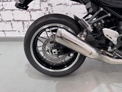 2023 Kawasaki Z900RS (Z900C) Z Red