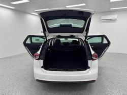 2018 Holden Commodore RS ZB MY18 Summit White