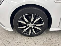 2018 Holden Commodore RS ZB MY18 Summit White