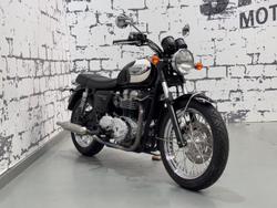 Triumph Bonneville T100 (790CC)