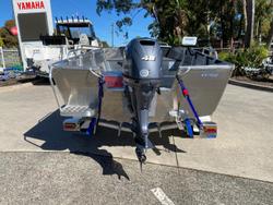 2026 QUINTREX 420 Busta