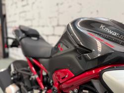 2025 Kawasaki Z900 (ZR900S) Z Grey