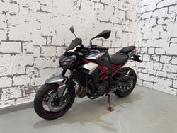 2025 Kawasaki Z900 (ZR900S) Z Grey