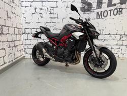 Kawasaki Z900 (ZR900S)
