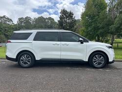 2022 Kia Carnival S
