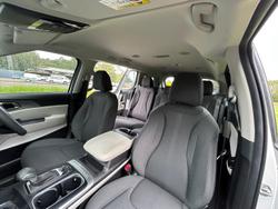 2022 Kia Carnival S