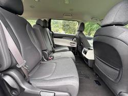 2022 Kia Carnival S