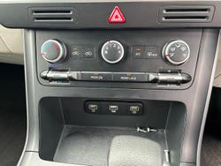 2022 Kia Carnival S