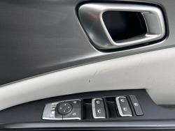 2022 Kia Carnival S