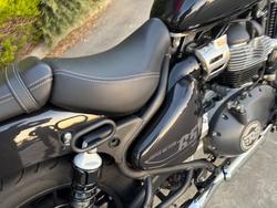 2025 Royal Enfield SUPER METEOR 650 Black
