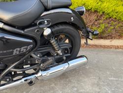 2025 Royal Enfield SUPER METEOR 650 Black