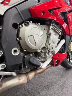 2014 BMW Motorrad S 1000 R Red