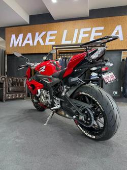2014 BMW Motorrad S 1000 R Red