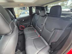 2015 Jeep Renegade Trailhawk