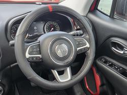 2015 Jeep Renegade Trailhawk