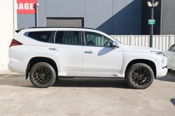 2022 Mitsubishi Pajero Sport GSR