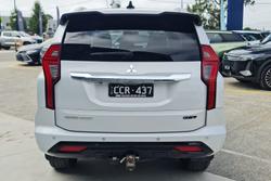 2022 Mitsubishi Pajero Sport GSR