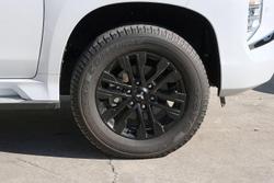 2022 Mitsubishi Pajero Sport GSR